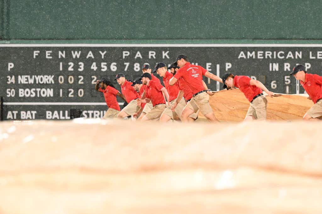 Red Sox Mets Rain Delay