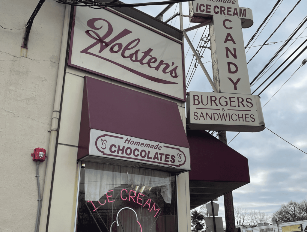 Holsten's in Bloomfield =, NJ