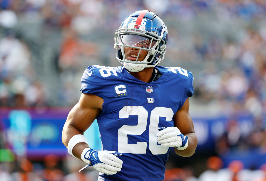 Giants' Saquon Barkley out of '2022 NFL Superstar Club'